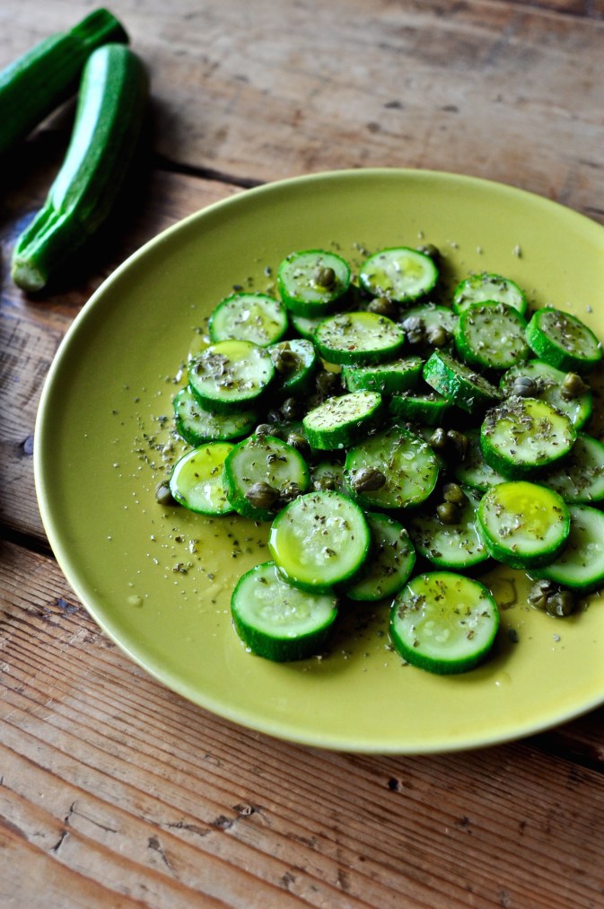 kolokuthakia_salata_kitchenhabitscom1